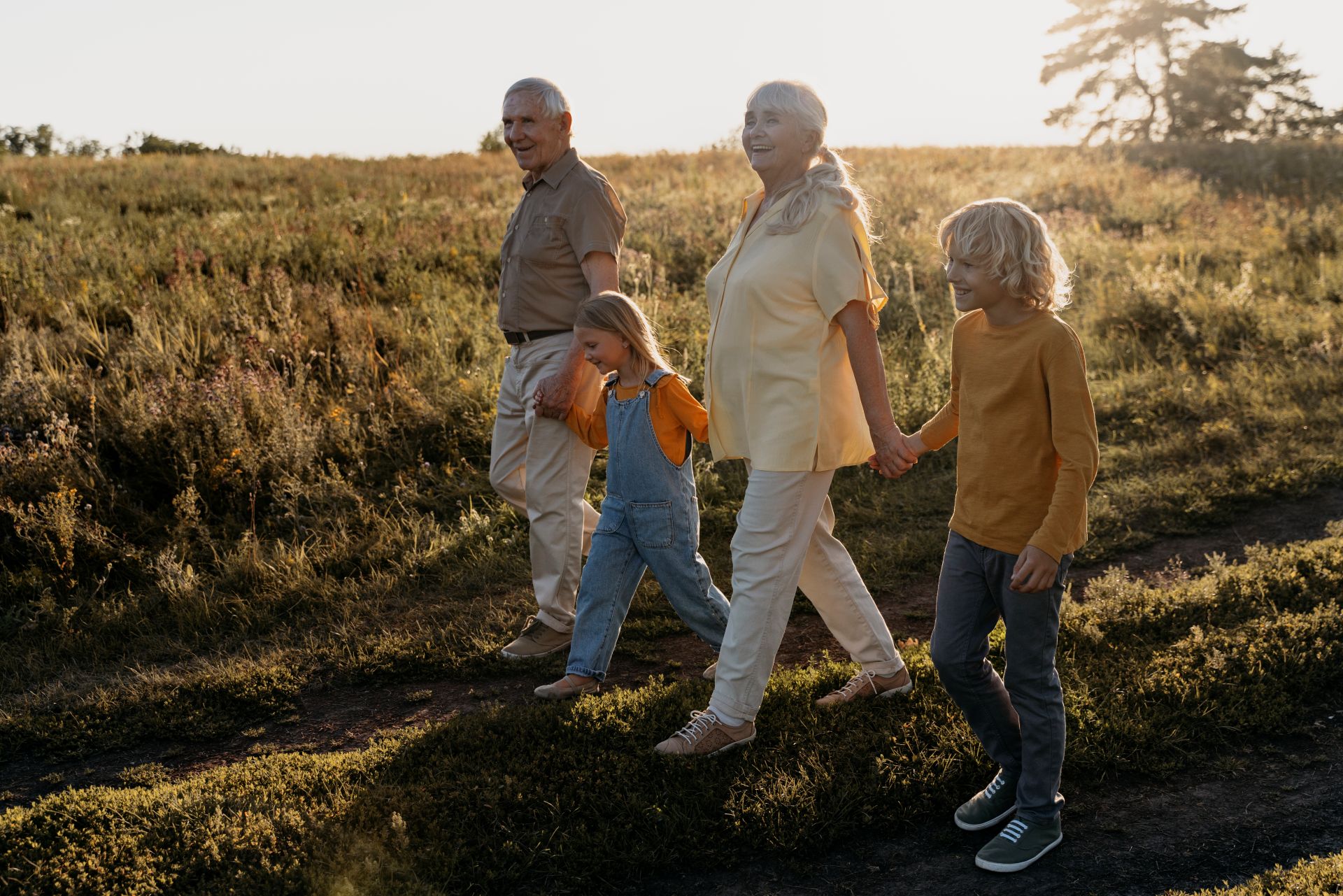 Individual reviewing a beginner-friendly financial planning checklist with a financial advisor in Southwest Florida.