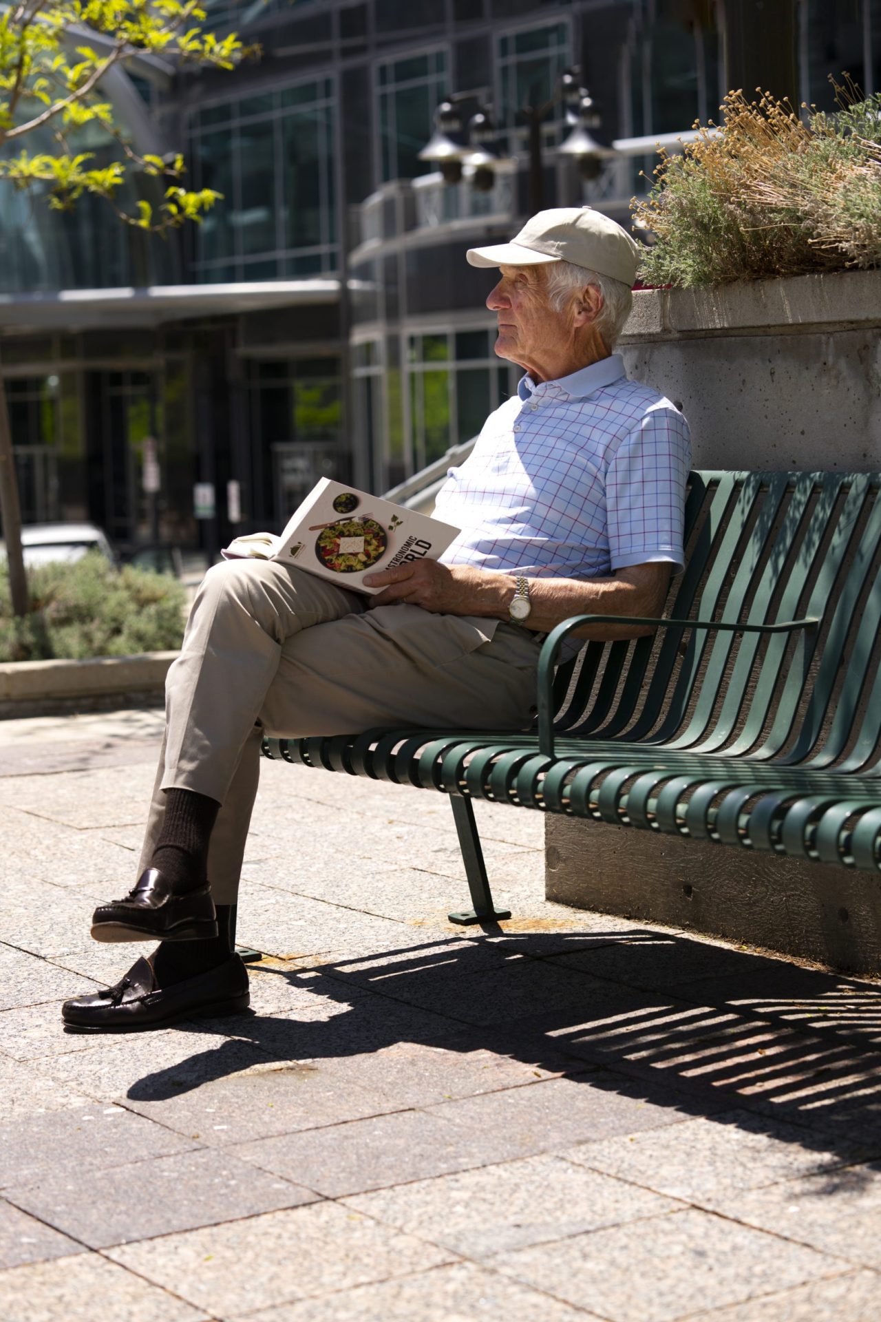 Retirees reviewing retirement income strategies during major life transitions with a financial advisor in Southwest Florida