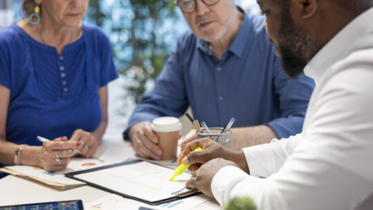 Financial advisor credentials and qualifications to consider when choosing a financial planner